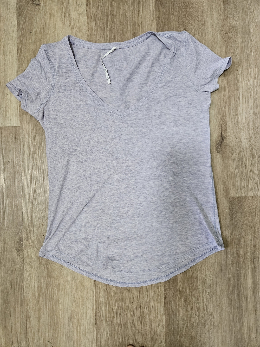 lululemon athletica Love V-neck Tee Size 4 Purple Heathered